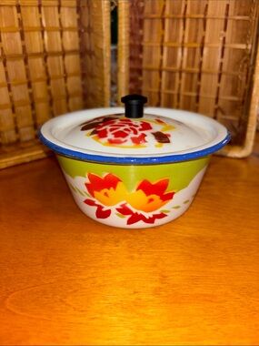 Enamel Floral Serving Bowl with Lid - Green & Red